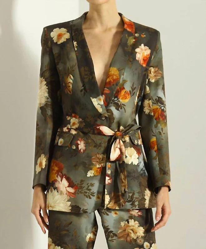 Step up your style with trendy women’s clothing   Floral Blazer In Green