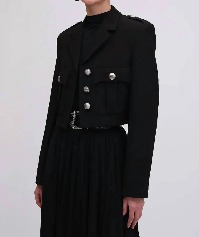 Fashionable clothing that fits every occasion   Genith Blazer In Jet Black
